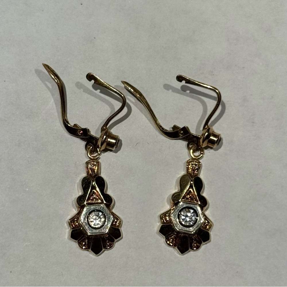 Vintage deco style gold earrings with security clasps. Very rare.